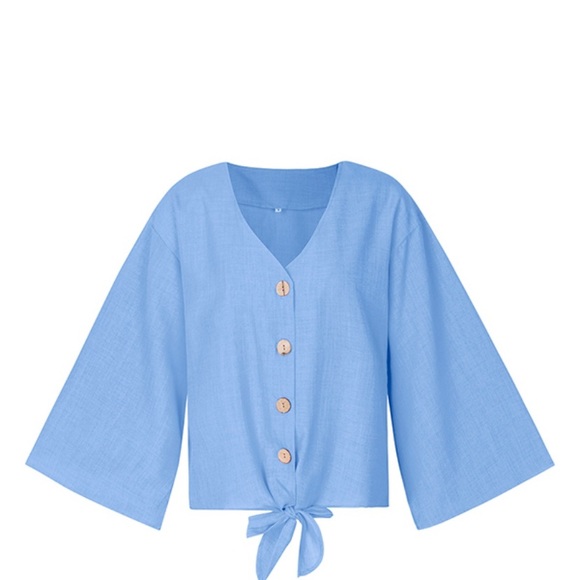 Beautiful V-Neck Button Up Blouse! - Picture 3 of 4